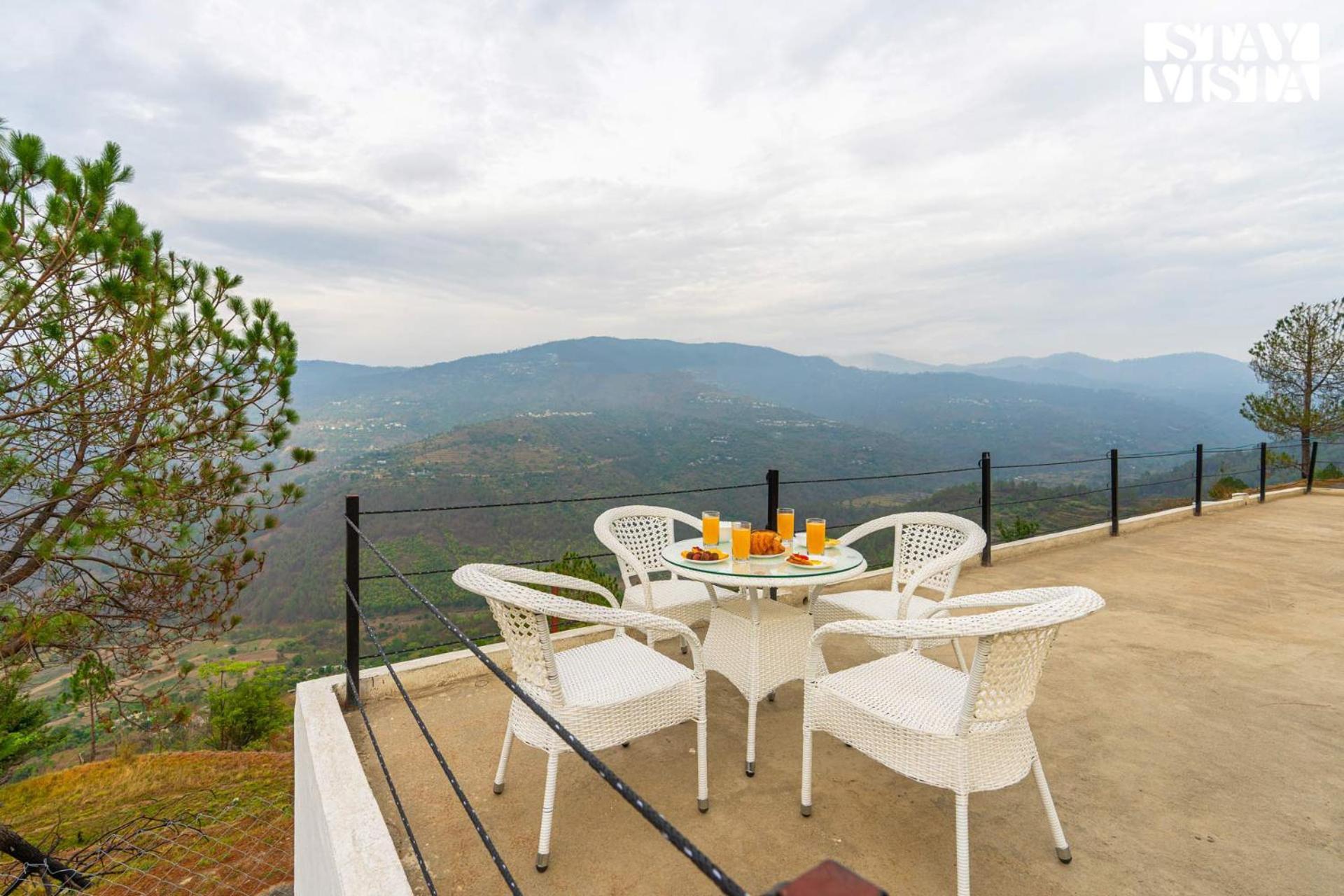 Stayvista At Luna Nova With Outdoor Pool - Ranikhet Exterior photo